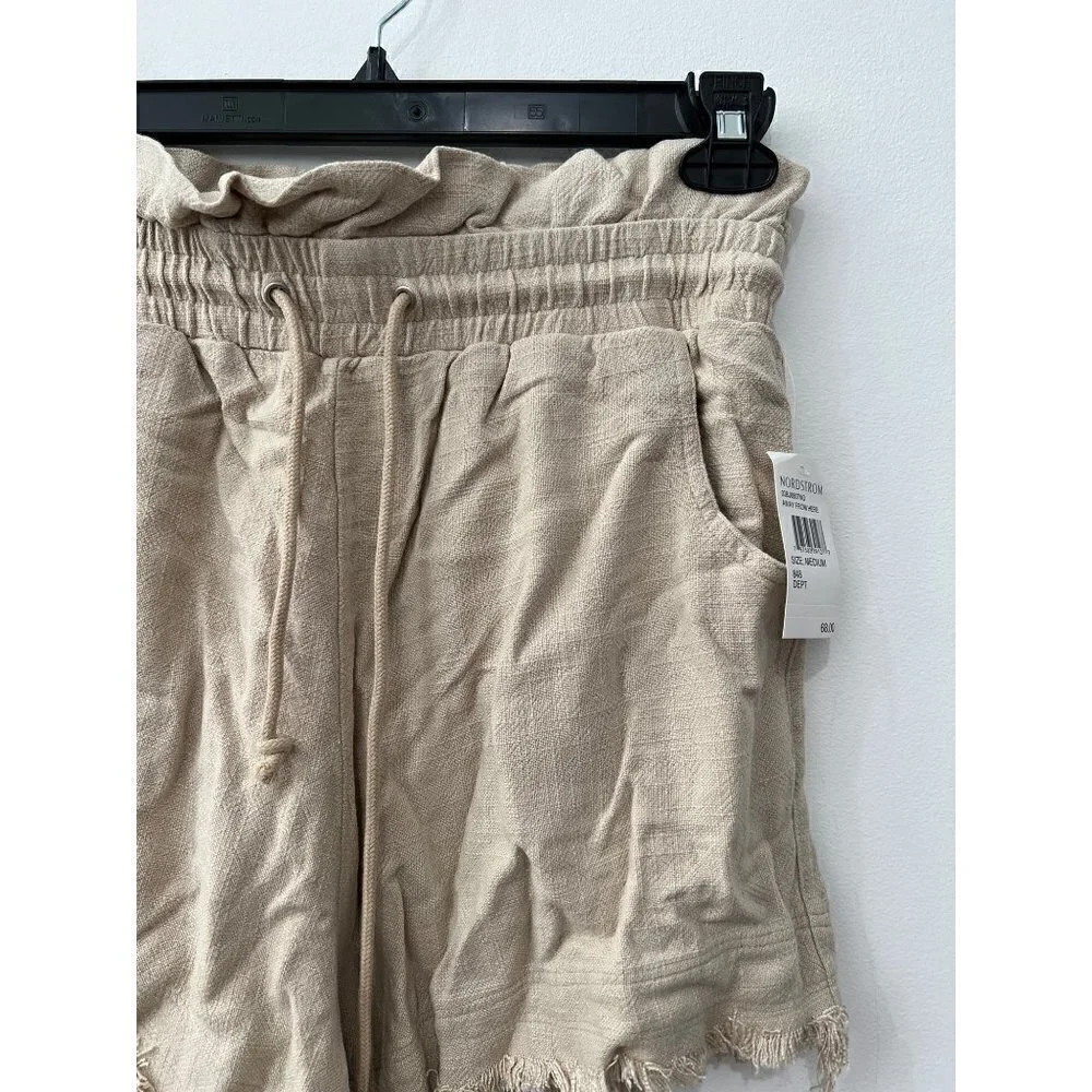NWT BLANKNYC Size M AWAY FROM HERE SHORT beige color MSRP $68